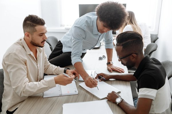Team building rse en provence : renforcer votre équipe tout en agissant pour la planète